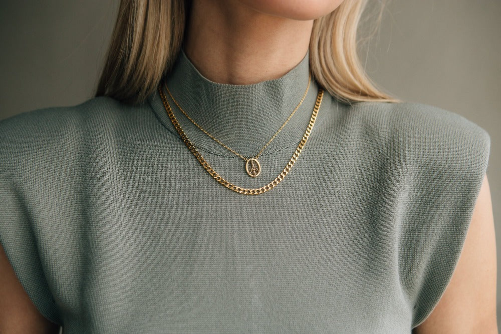 sierra winter black spinel peace sign necklace