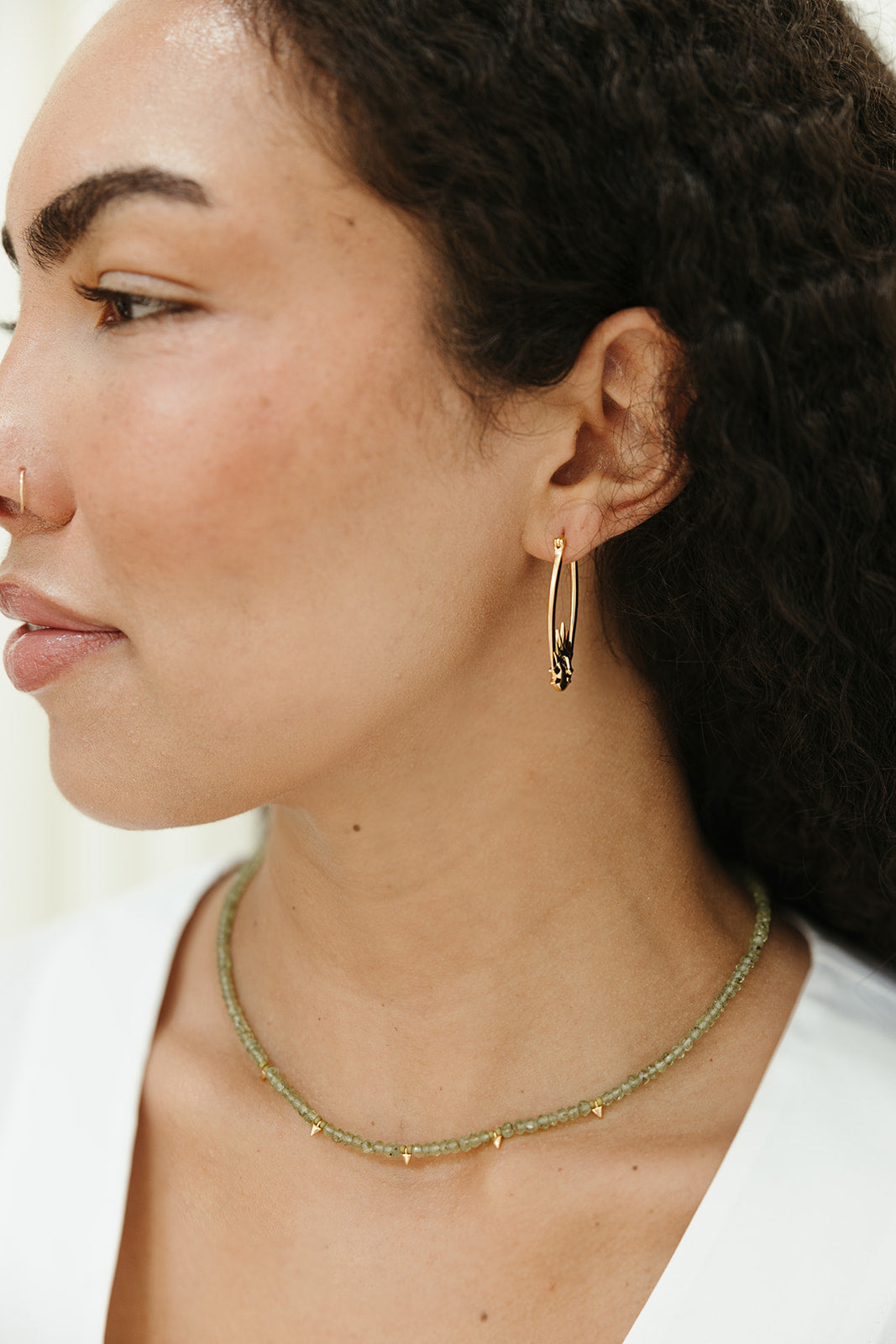 faceted peridot tiny beaded necklace with gold accents