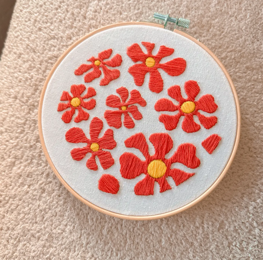 Groovy flowers Embroidery Kit