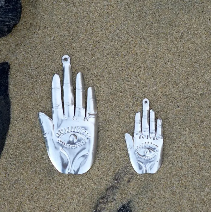 Pressed Tin Hand Milagro - Small