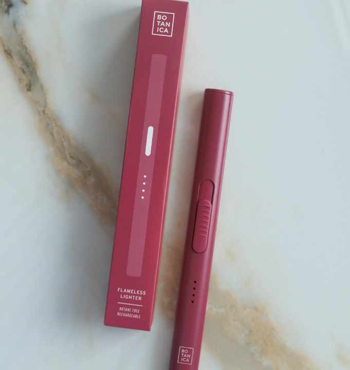 Flameless USB Lighter - Boysenberry