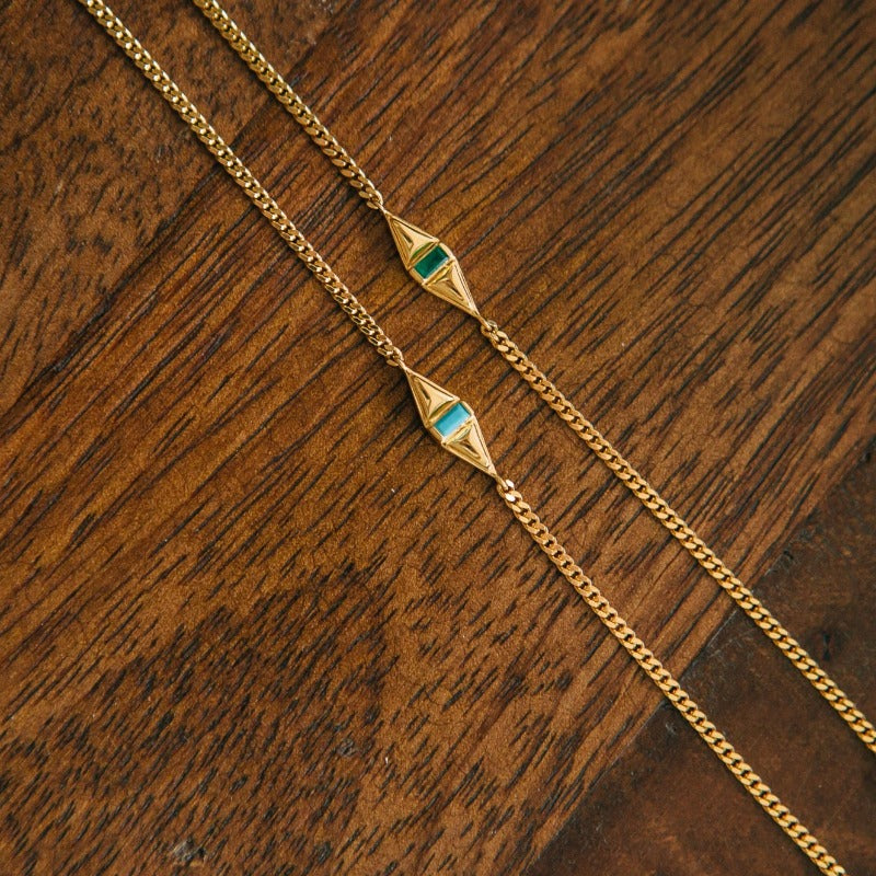 
                      
                        Femme Bracelet - Emerald
                      
                    