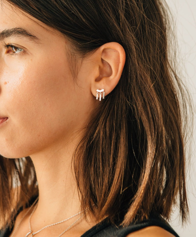 
                      
                        sierra winter silver daydreamer tassel earrings
                      
                    